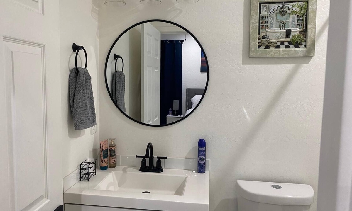 Estrella House | Your dream spacious 4-bedroom 3 bath home with private parking for modern living