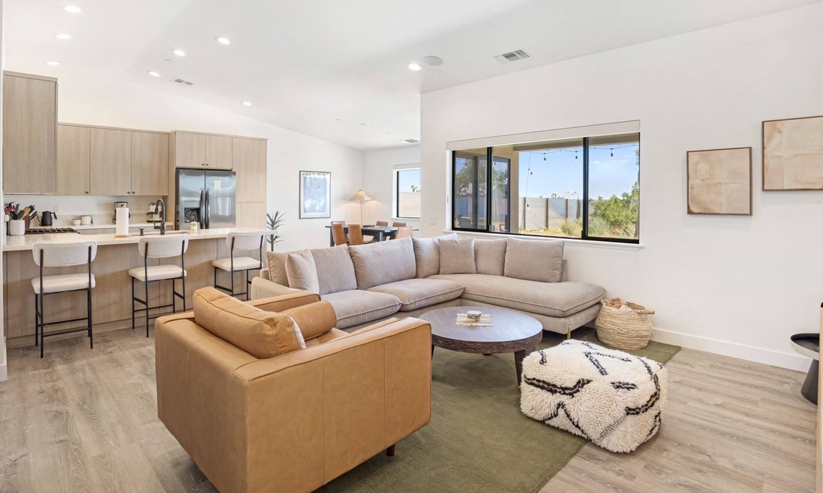 Yucca Valley House | Yucca Mesa House - Modern Desert Chic