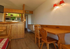 50m from resort center, 13rd floor, balcony, tv, 29m², Les Arcs
