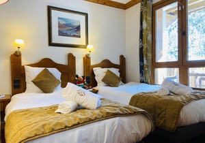 ALPS: ARC 1950 upscale, swimming pool, sauna