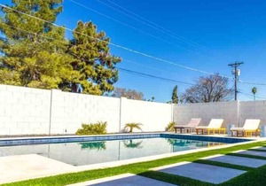 Scottsdale Modern. Well Sanitized.