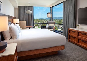 Senna House Scottsdale, A Curio Collection by Hilton
