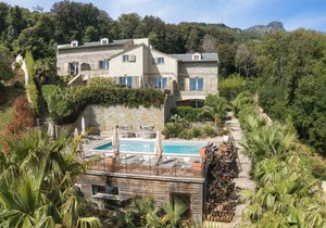 Suites in Erbalunga