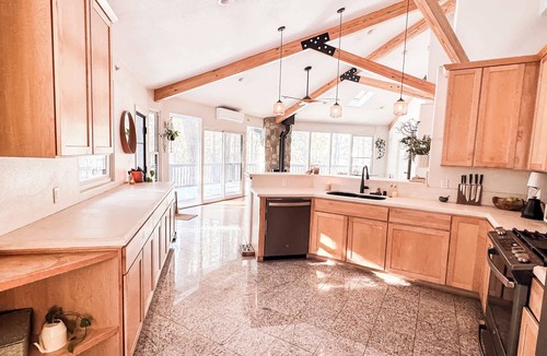 Idyllwild Cabin | 1-Acre Forest Sanctuary | Hot Tub | Wellness Yurt
