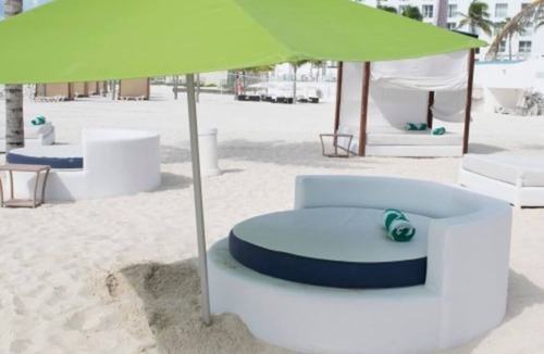 Zona Hotelera Resort | 1-bedroom at Sunset Royal Beach resort in Cancún with fitness room