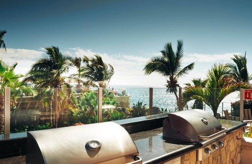 Cabo Bello Resort | 1-Bedroom Oceanview Suite at Sirena Del Mar.