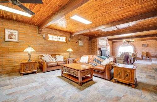 Florence House | 10-Acre Desert Oasis w/Expansive Patio in Tucson!