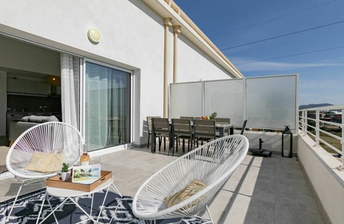 Porto-Vecchio Apartment | 100 m² Apartment ∙ 4 bedrooms ∙ 10 guests