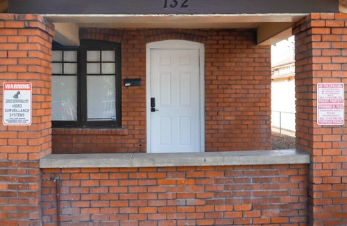 Governmental Mall House | 2 bedroom, 1 bath Cozy Casita located in Downtown , Phoenix!