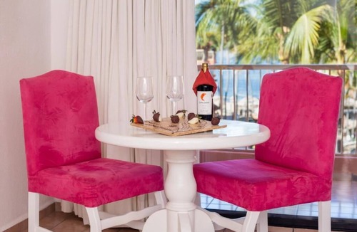Puerto Vallarta Resort | 2-Bedroom Ocean Front Resort in Puerto Vallarta plus Living Area with add. bed.