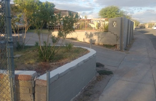 Tucson House | 2 bedrooms. Close to airport and Mall , Park. Bus stop