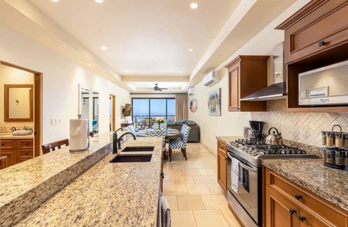 Cabo San Lucas Condo | 2 BR Stunning Ocean Views Condo · Copala Quivira