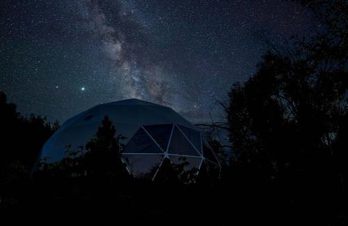 Glendale House | 2 domes in Glendale Utah Fantastic Stargazing