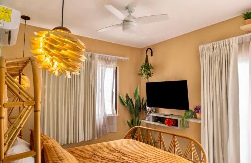 Puerto Morelos Apartment | 2 pools,long stays,peaceful complex,relax,WiFi,remote work,8mins drive to beach,casa Yellowstone