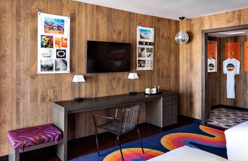 Flagstaff Hotel | 2 Quiet Rooms for Your Next Family Trips Near Lowell Observatory - 4.1 miles
