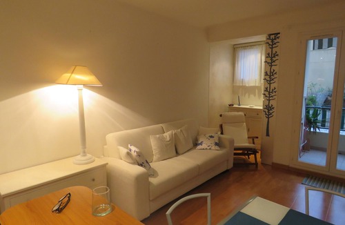 Jean-Medecin Apartment | 2 rooms in the golden square, 100 m from the beach on a pedestrian street