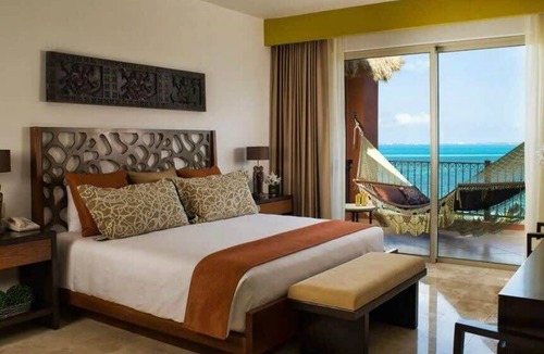 Downtown Cancun Condo | 2BD Del Palmar: Cancun, Luxury Resort
