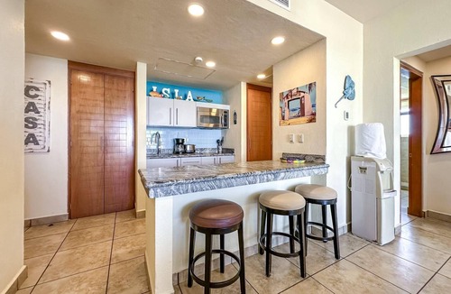 Centro - Supmza 001 Condo | 2BR Beachfront Suite w/Ocean View & Balcony