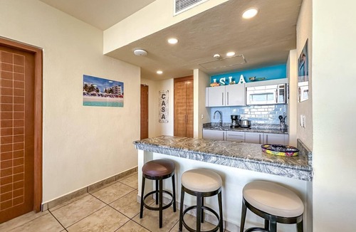 Centro - Supmza 001 Condo | 2BR Beachfront Suite w/Ocean View & Balcony