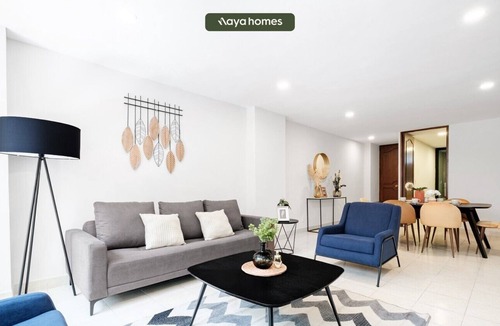 Colonia Cuauhtemoc Apartment | 2BR Chic Apt Near Reforma and the Angel - King Bed
