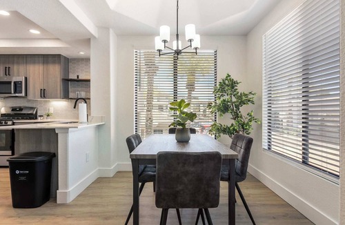 Desert Paradise Estates Apartment | 2BR CozySuites at Kierland Commons with pool #09