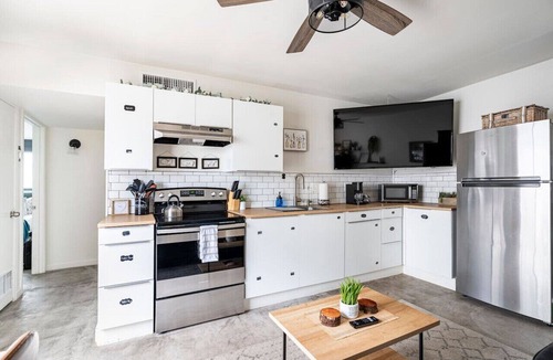 Rincon Heights Apartment | 2BR Desert Oasis | Cozy Patio & BBQ