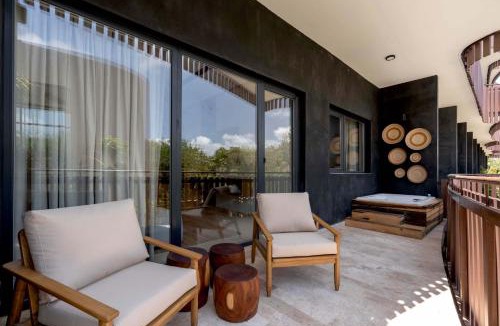 Playa Paraiso Apartment | 2BR in Tulum Hotel Zone - SPA Jacuzzi - FREE Beach Club Access