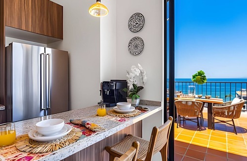 Proyecto escola Condo | 2BR PV Panoramic View Rooftop with Pool/Jacuzzi