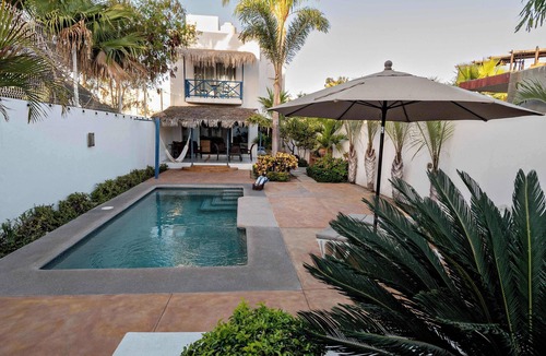 La Paz House | 2BR · Steps to Malecón · Panoramic views · Private pool