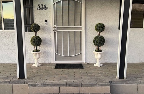 Superior House | 3-bedroom house with AC in Superior, AZ