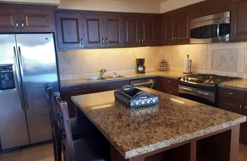 Paraiso Escondido Resort | 3-bedroom villa in Cabo San Lucas with private infinity pool and jacuzzi