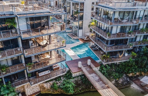 Zama Condo | 3 Level Heaven PH w Private Jacuzzi | Big Gym Access