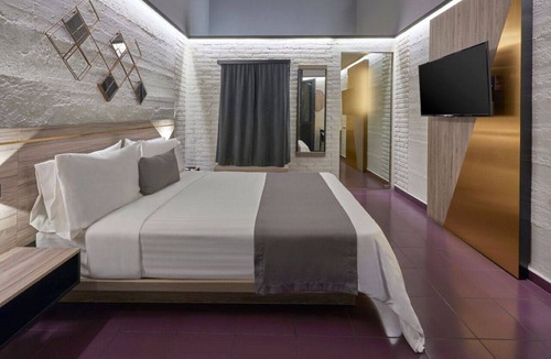 Historic Center Hotel | 3 Queen Rooms in Historic Mexico City Center | Ideal for Group Trips
