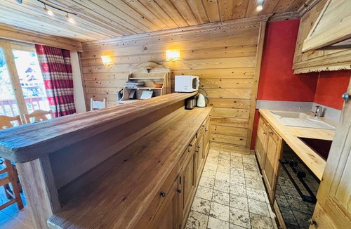 Meribel Centre Apartment | 3-room apartment, 6 people, Meribel center, pets allowed