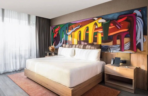Hipodromo Hotel | 3 Sleek Units | Iconic Circular Street Location | Pets Are Allowed
