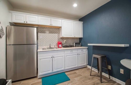 Casa Grande Condo | 34B- Modern studio condo heated pool and dog park