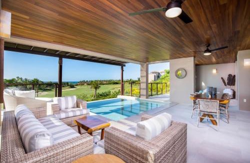 Tapachula House | 3bed Condo- Private Pool Golf Cart Ocean View HK