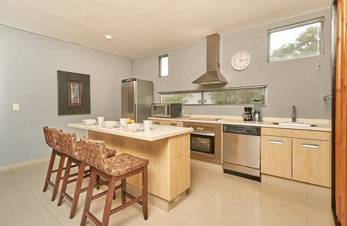 Playacar Fase II Apartment | 3BR condo w/pool & BBQ grill