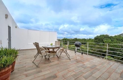 Playacar Fase II Apartment | 3BR condo w/pool & BBQ grill