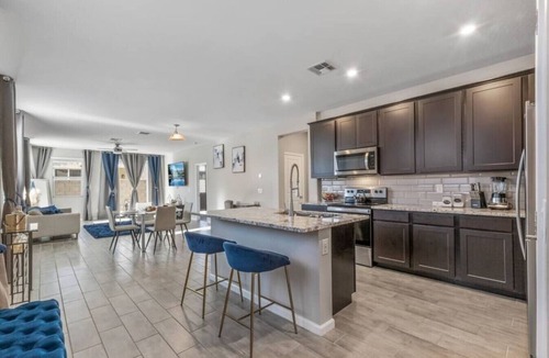 Surprise House | 3BR w/King Bed | Sleeps 8 in Surprise