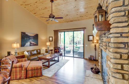 Torreon House | 4 Miles to Lake: Retreat w/2 Decks!