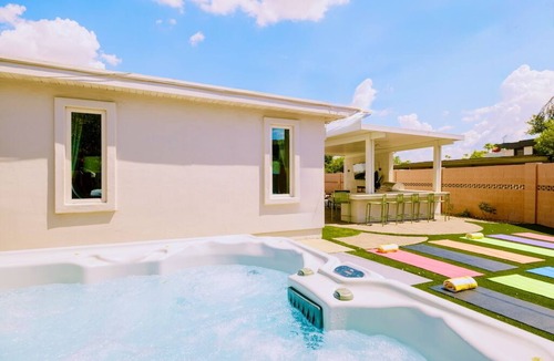 Pointe Scottsdale House | 4 Min to Old Town, Resort Backyard with Heated Pool, Hot Tub and Outdoor Kitchen