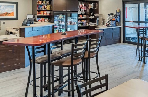 Tucson House | 4 Rooms for Your Group – Perfect Location in Tucson
