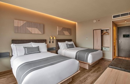 Marina Mazatlan Hotel | 4 Tranquil Rooms in Mazatlán – Steps from Ocean and Local Hotspots