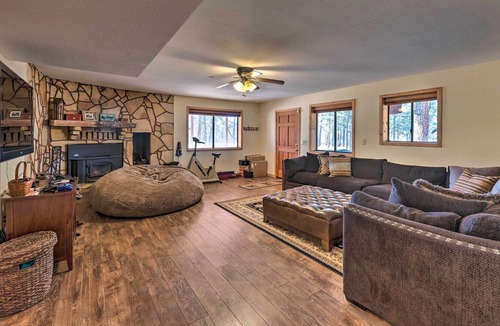 Clay Springs Cabin | 4700-Square-Foot Pinedale/Show Low Cabin: 17 Acres