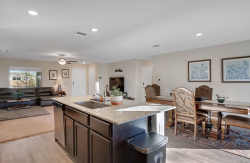 Downtown Tucson House | 4b 14 mi to Downtown. Trails Views AC Casino Flight School Tucson Trap & Skeet