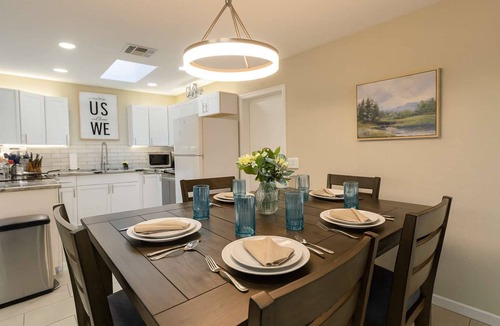 Lake Havasu City Villa | 4BR Private Compound-2 Villas-2 Hot Tub-Sleeps 12