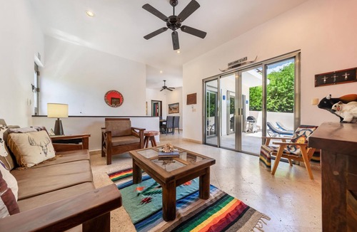 Isla Mujeres Villa | 5 BR w/heated pool in Punta Sur