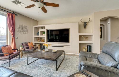 Surprise Farms House | 5 Mi to Surprise Stadium: Chic Home w/Pool