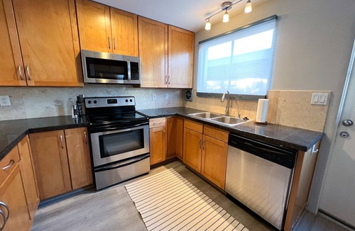Arts District Condo | 5 Minute Walk to Old Town - Modern Retro Retreat